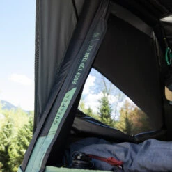 Quechua INFLATABLE ROOF TENT MH900 FRESH & BLACK 2 PERSON -Decathlon k0f0b2bee654cec52cd87d3899a2b7be9