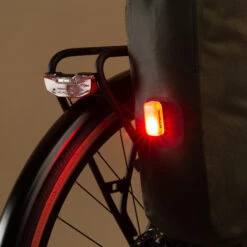 500 Waterproof Pannier Rack Bike Bag 20L -Decathlon k53435b0ca79d96bdb1338f13d9a5de7b