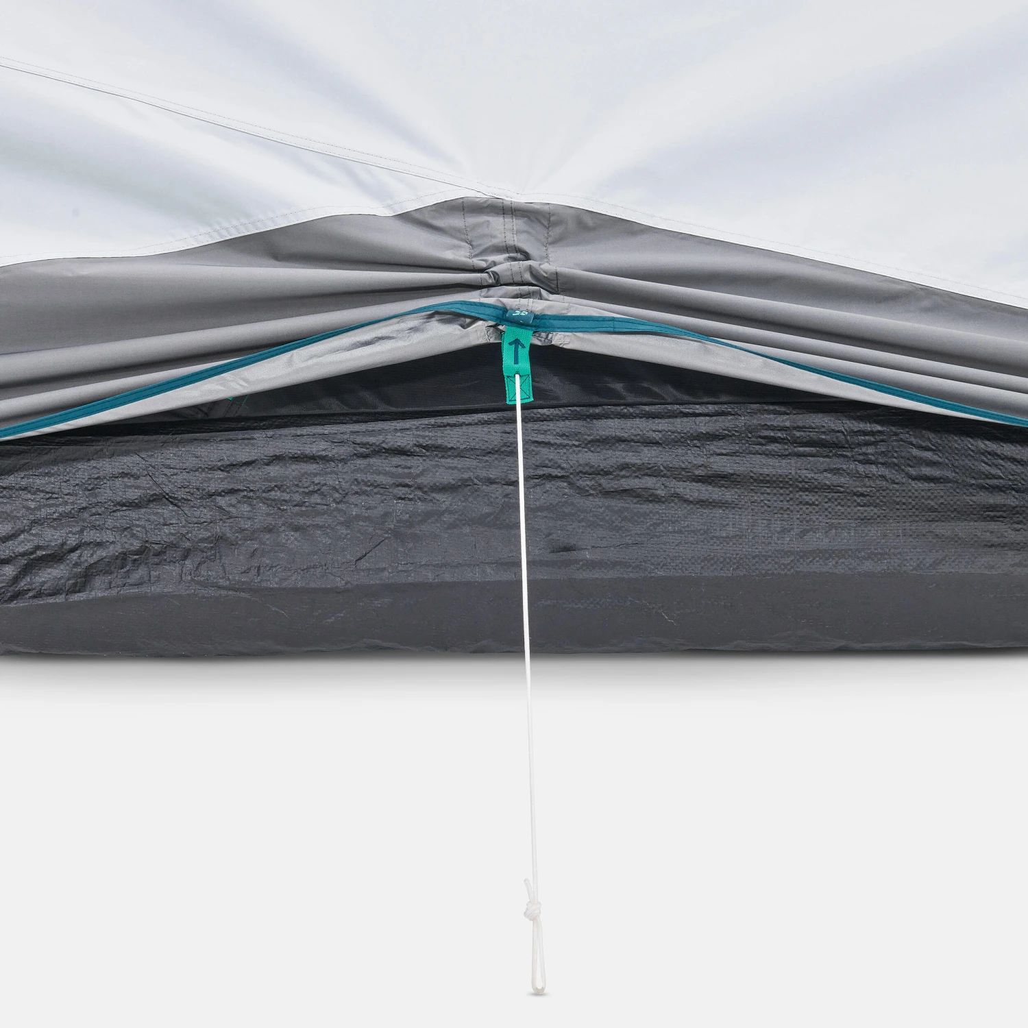 Quechua 3 Man Blackout Tent 12 Quechua 3 Man Blackout Tent - Image 10