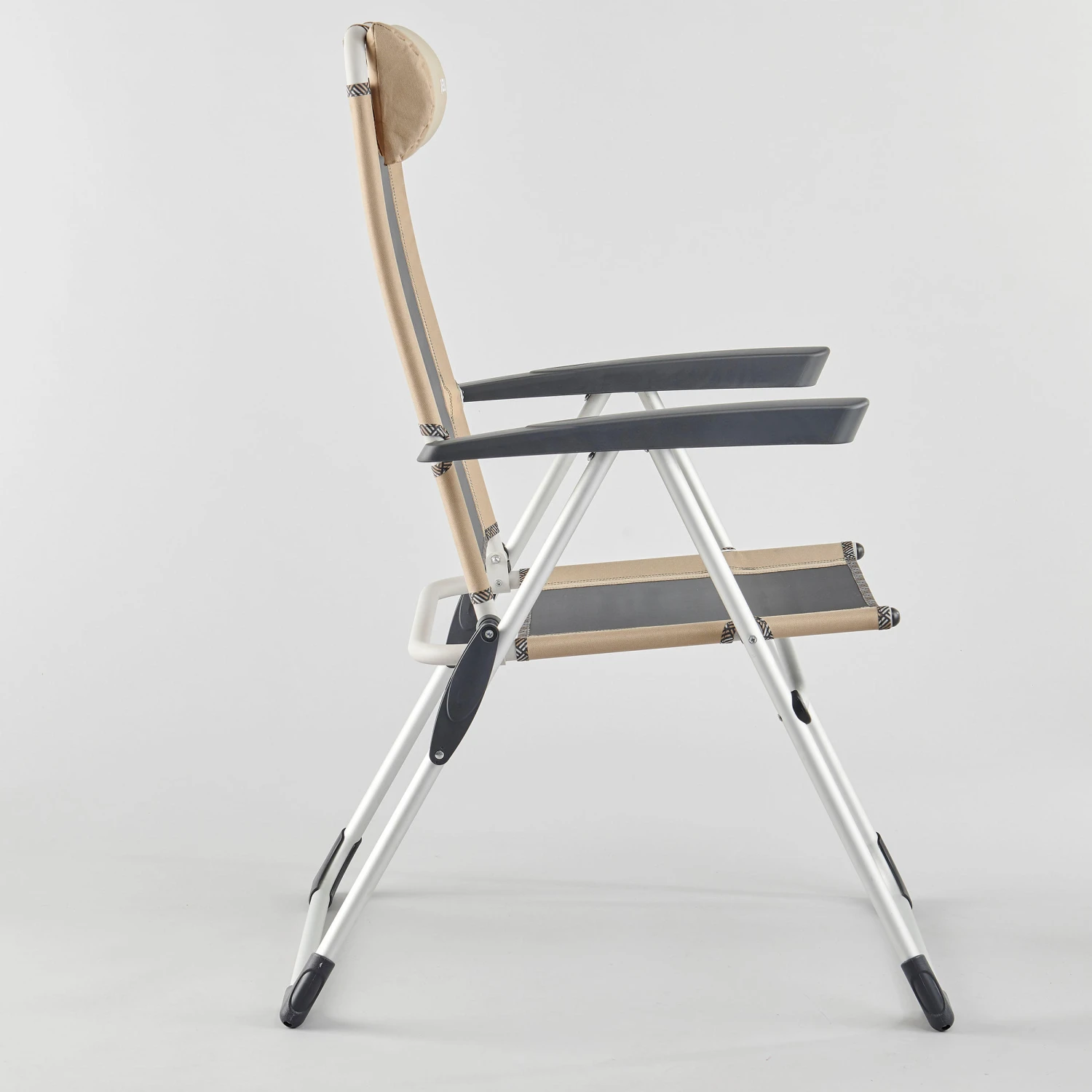 Quechua Folding Reclining Camping Chair 6 Quechua Folding Reclining Camping Chair - Image 4